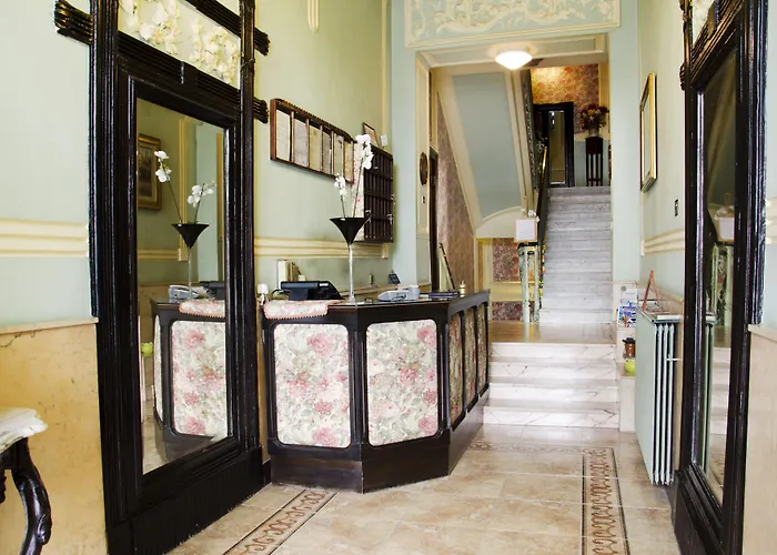 Отель Hotel Villa Maria