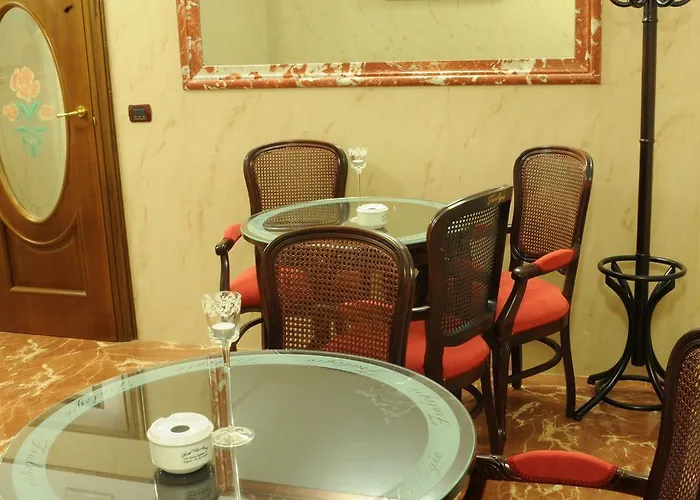 Отель Hotel Villa Maria Неаполь